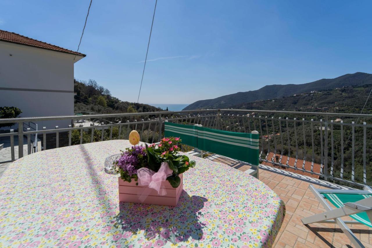 Casa Vacanza Il Portico Монеглия Екстериор снимка