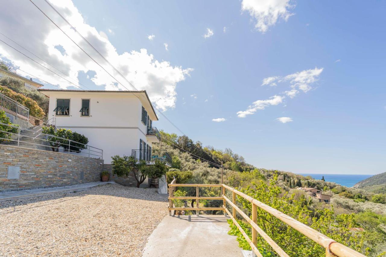 Casa Vacanza Il Portico Монеглия Екстериор снимка